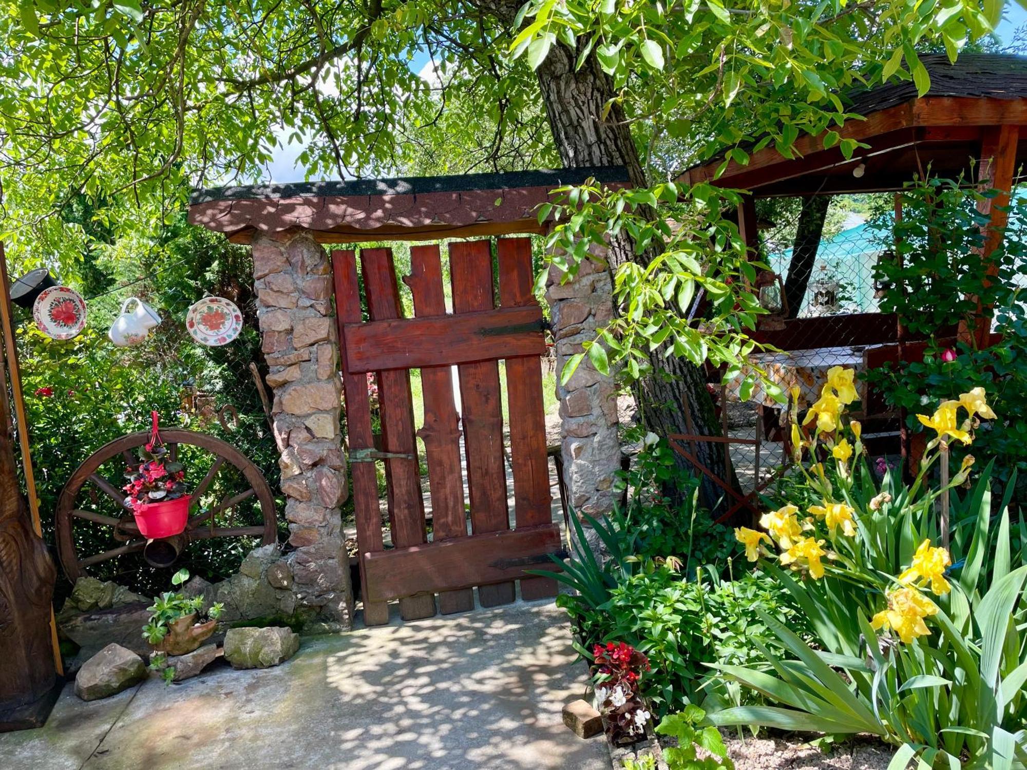 Balla House Bed & Breakfast Tarcaia Ngoại thất bức ảnh